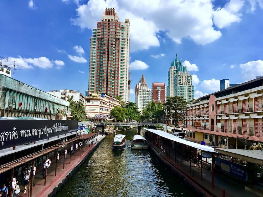 Bangkoks Canals - akyra Hotels