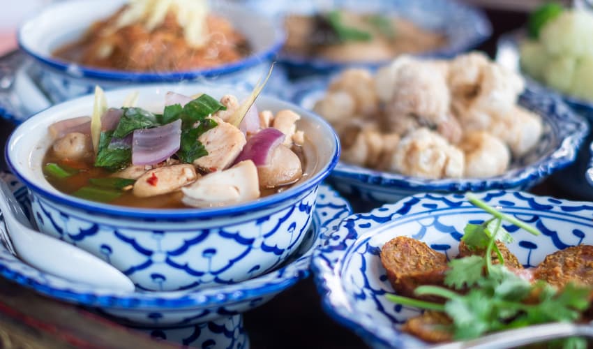 Exploring the Flavours of Chiang Mai: A Guide to Local Foods and Dishes